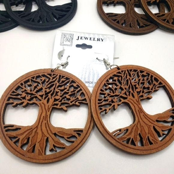 boho Tree of life wooden lightweight large drop earrings - Picture 1 of 3